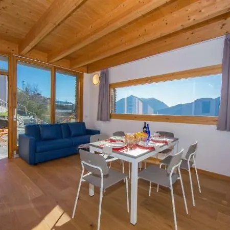 Paradiso Del Holiday home