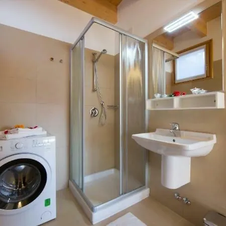 Paradiso Del Holiday home Bellano