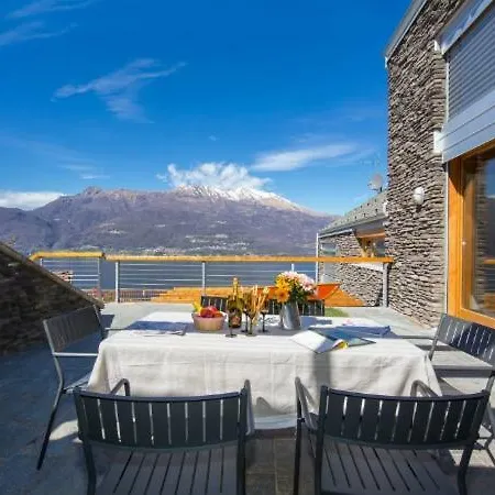 Paradiso Del Holiday home